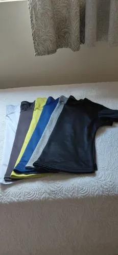 Roupas femininas:LEIAM O ANÚNCIO 