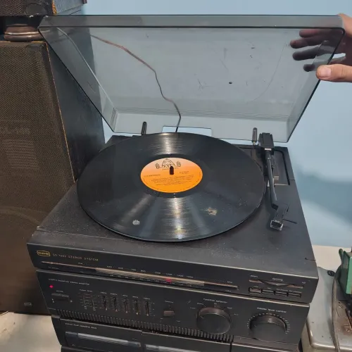 CCE SS-7500 Stereo System, um clássico sistema de som modular "all-in-one"
