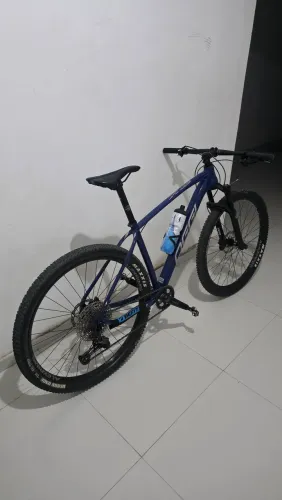 Bicicleta oggi big wheel 7.3