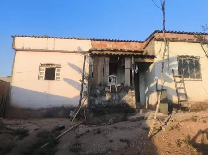 Excelente Oportunidade! Lote de 360m² com Casa em São Joaquim de Bicas