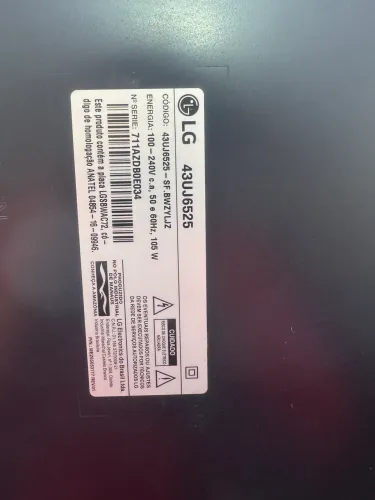 TV LG 42 POLEGADAS COM DEFEITO