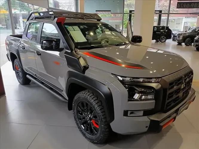 Mitsubishi TRITON Savana 2.4 CD 4x4 TB Diesel Aut. 2027