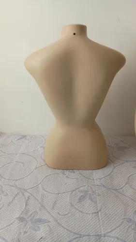 Manequim para Vitrine. (Somente para Aracaju, N S Socorro e B Coqueiros SE)