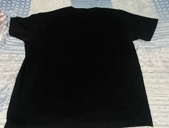 Vendo calça skinny e camisa malha peruana