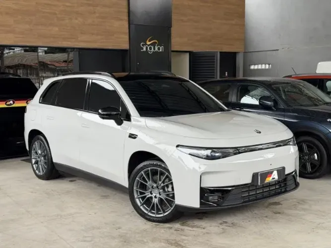 Leapmotor C10 REEV (Híbrido) 2026