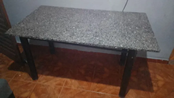 Mesa de mármore 6 lugares