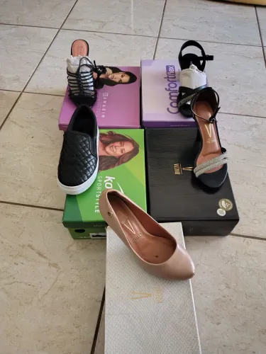 Sapatos femininos diversos todos números 35 todos dearcas e qualidades 
