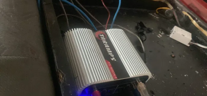 Vendo tr-400 novo!
