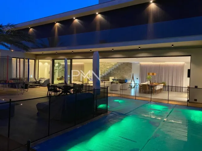 Sobrado à venda em Paulínia, Residencial Villa Bella Florença, com 4 suítes, com 565 m²