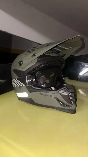 Capacete ARMY