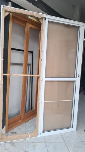 Porta sacada 1.50x2.10mt 2 folhas