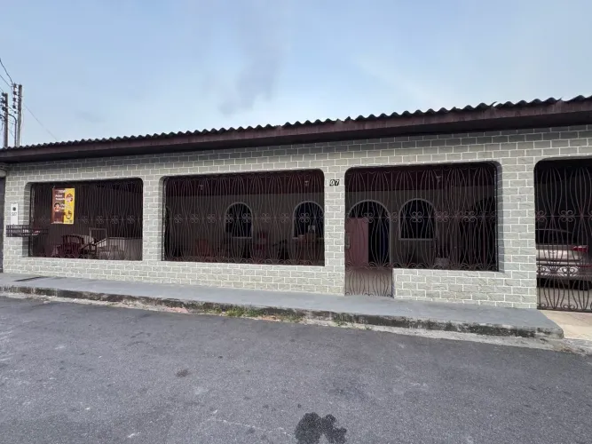 CASA À VENDA NO ALVORADA MANAUS/AM