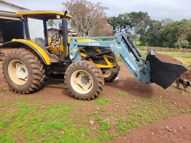 Trator Valtra A74s 2022 com Concha