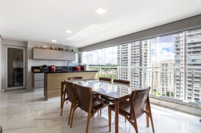 Apartamento para venda em Vila Anastácio com 2 quartos, sendo 2 suítes, 134m²