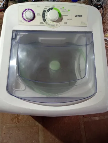 Máquina consul 8 KG 127v