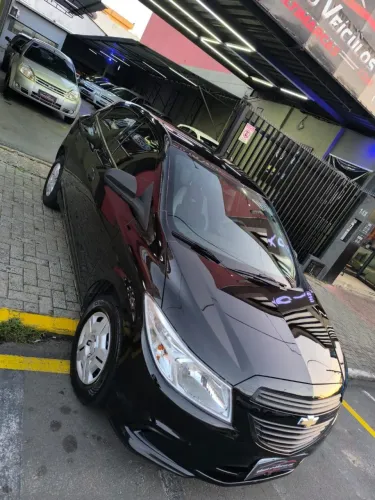 Chevrolet Onix Hatch LS 1.0 8V Flex Power Mec. 4P 2015