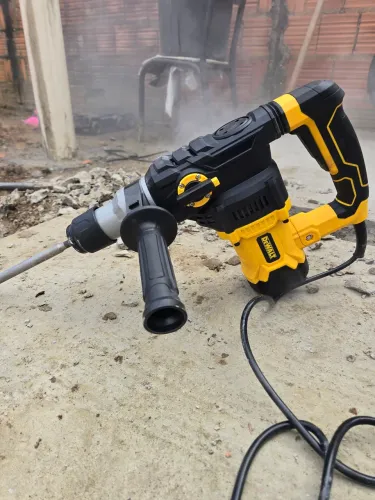 Martelete Dewalt Ronpedor Furadeira 1800W PROFISSIONAL