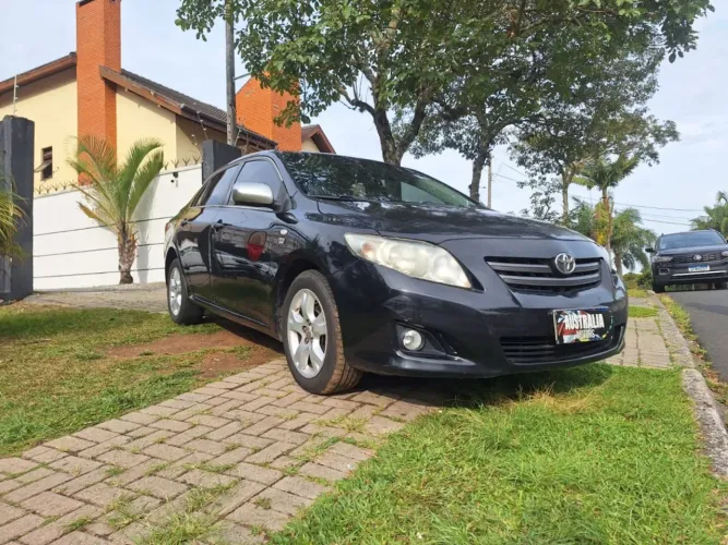 Toyota Corolla GLI 1.8 Flex 16V Aut. 2011