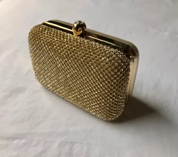 Bolsa Clutch Dourada