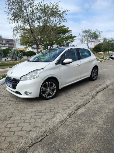 Peugeot 208 Griffe 1.6 Flex 16V 5P Aut. 2015