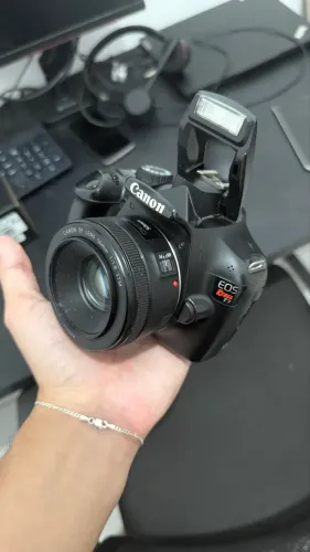 Câmera Canon T3