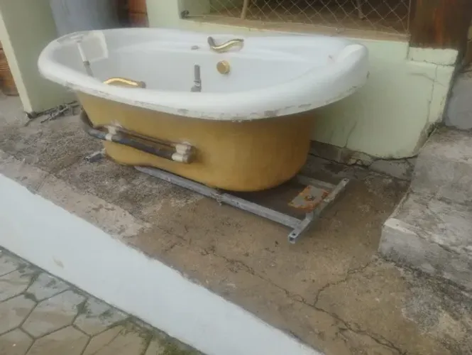 banheira de hidromassagem