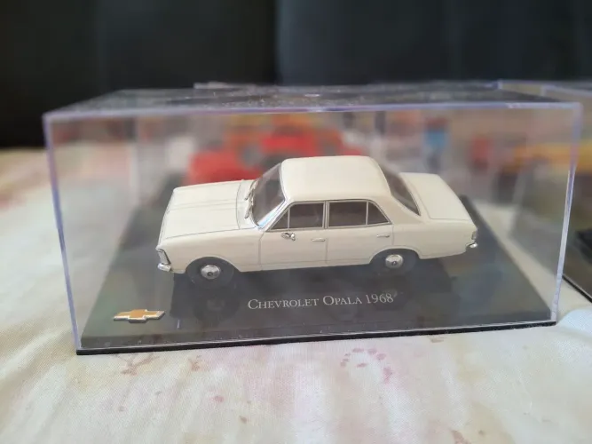 Miniatura opala 1968