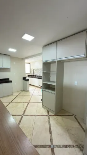 Batista Campos 3 quartos no edifício Luiz Porciuncula