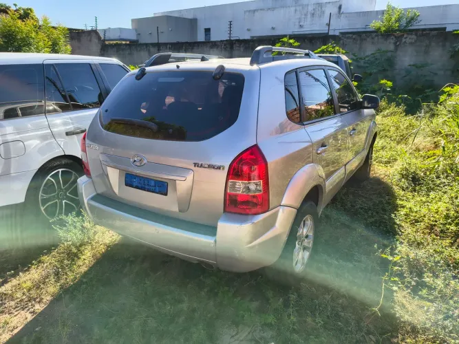 Hyundai Tucson 2.0 16V Mec. 2012
