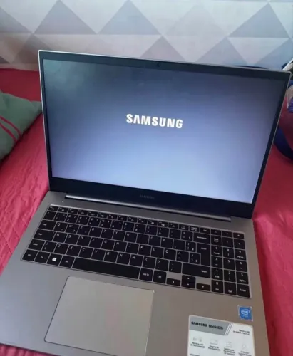 Netbook Samsung E20