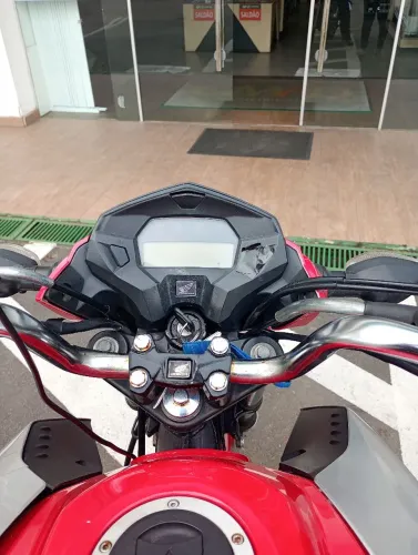 Start 150 carenada na Titan 