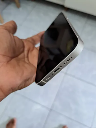 iPhone 12
