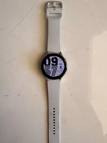 Samsung Galaxy Watch 4