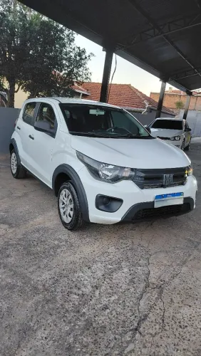 Fiat Mobi Like 1.0 Fire Flex 5P. 2021
