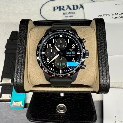 IWC Pilot Mercedes AMG petronas