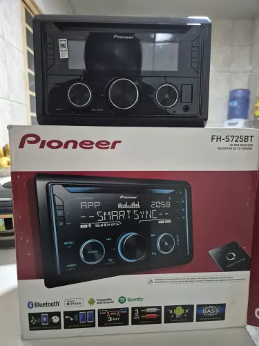 Pioneer FH-S725BT