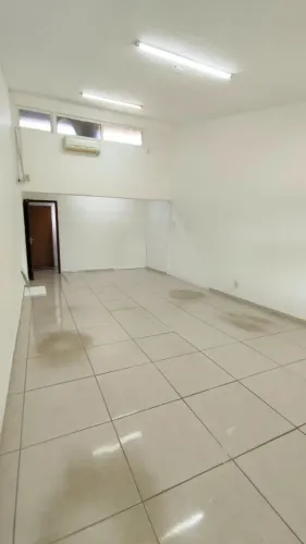 Sala comercial - Centro Comercial em Coqueiral de Aracruz - Praça Flamboyant 80