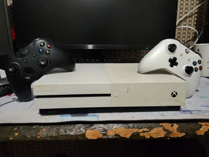 CONSOLE XBOX ONE S 1TB