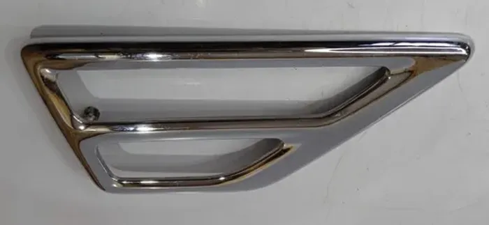 Moldura Entrada De Ar Paralama Direito Pajero Full 2014 2015 Prata Direito