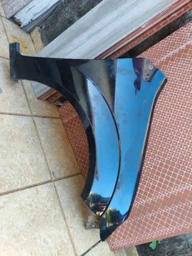 Paralama Ford Fiesta 2003-2007, dianteiro direito