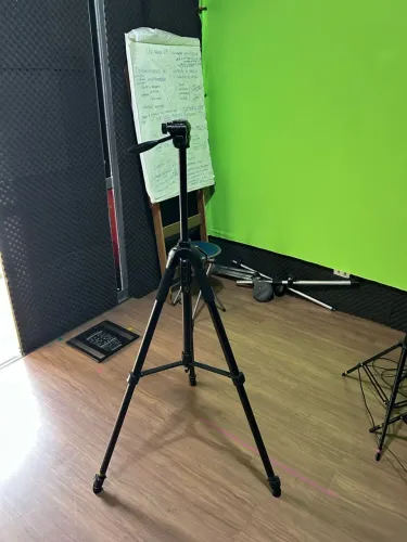 Pedestal para microfone 