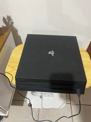 Ps4 pro 