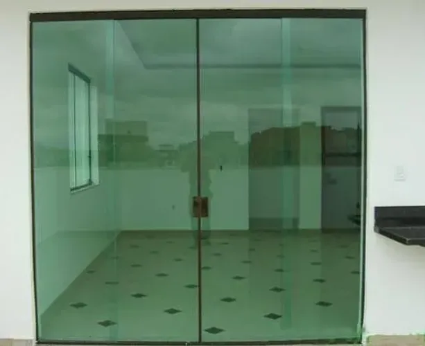VIDROS - 2080 X 2000 - PARA PORTA DE CORRER 4 FOLHAS VIDRO VERDE TEMPERADO 8MM