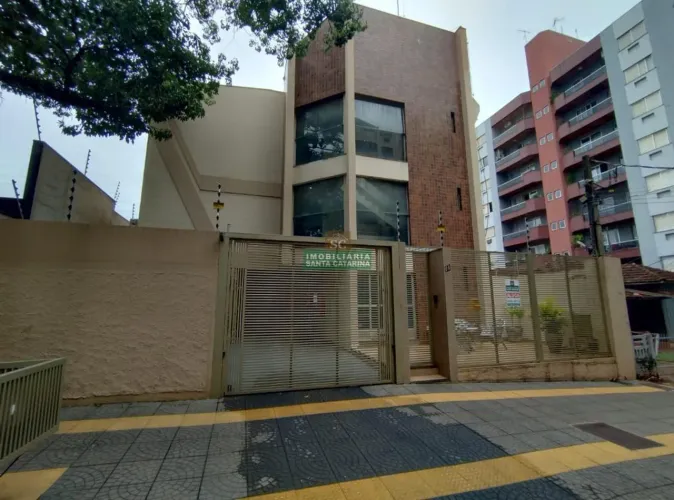 ALUGA | Apartamento com 01 quarto ao lado da UEM na Zona 07 | Edifício Kit's Rio