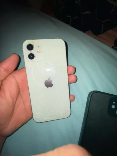 iPhone 12
