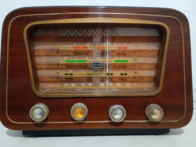 Rádio Antigo SEMP PT-76 Vintage - Relíquia