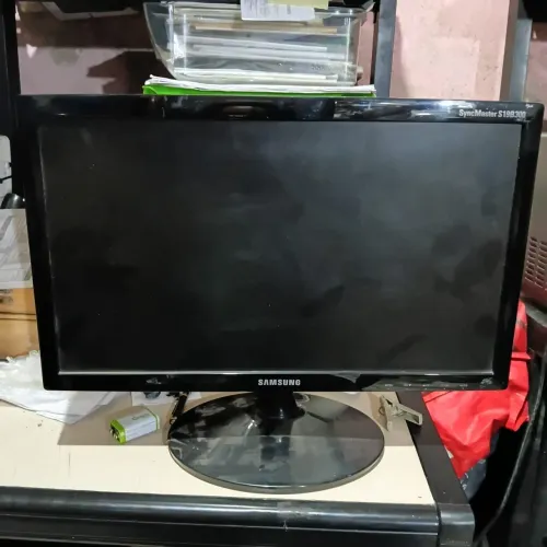 Monitor Samsung SyncMaster S19B300 LED 18,5" (VGA + DVI)