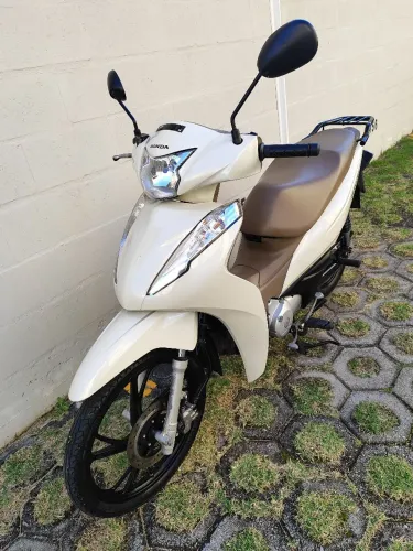 BIZ 125 2021 impecável 