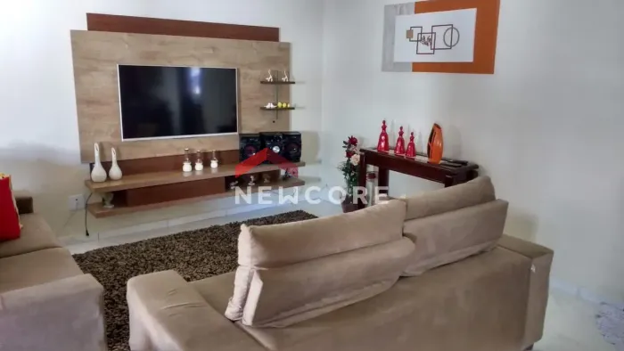 Casa em Rua Fabrício Corrêa de Toledo - Vila Antônio Augusto Luiz - Caçapava/SP