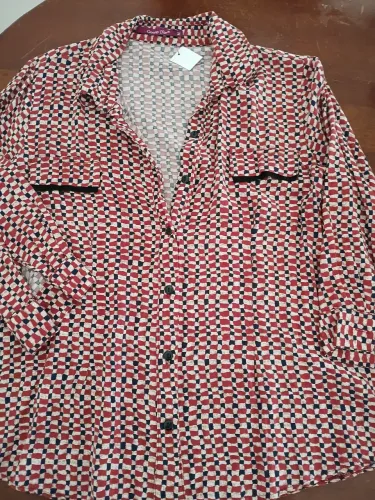 Camisa estilosa feminina meia manga